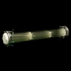 Glass tube condenser